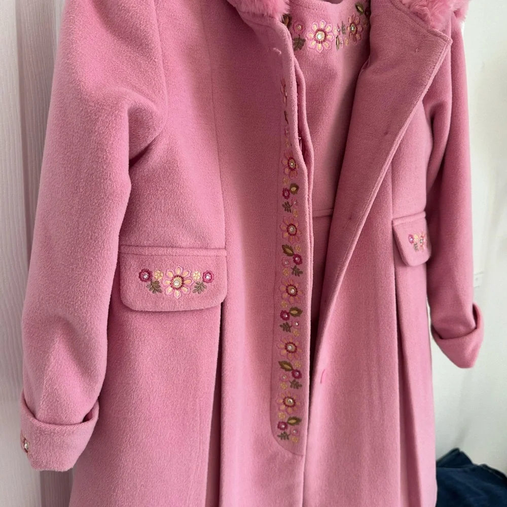 Gorgeous OOMPH girls coat‎ and dress …..size 4/5 pink with flowers EEUC